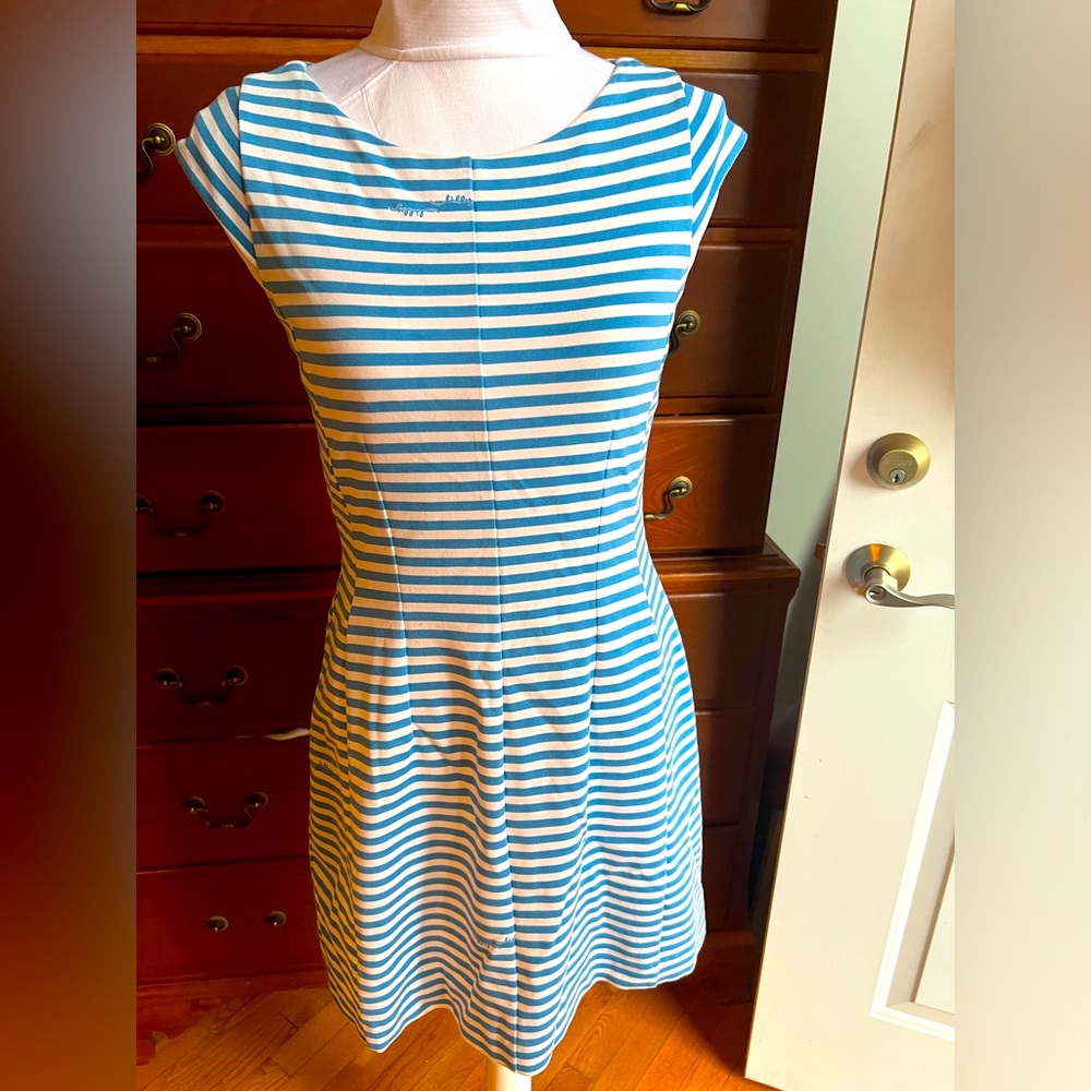 Lilly Pulitzer size small blue/white